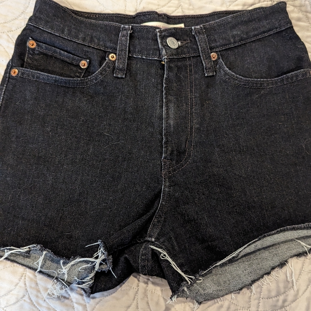 Levis black jean shorts size 27